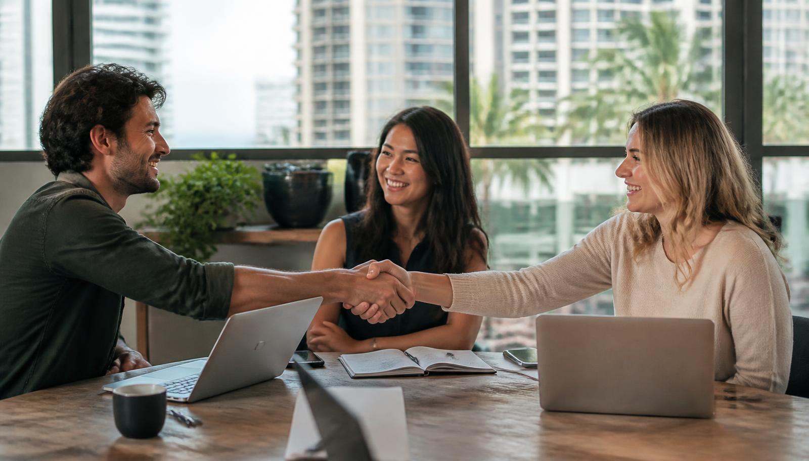 Cómo elegir una agencia de marketing digital en Costa Rica: 8 preguntas antes de firmar